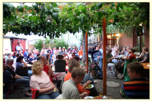 Biergarten-Lesung