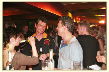 060430-tanz-in-den-mai