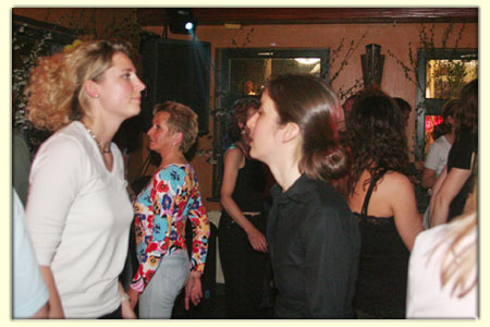 060430-tanz-in-den-mai