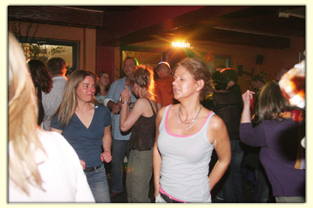 060430-tanz-in-den-mai