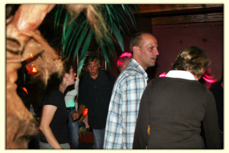 061003-einheit-party