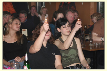 070217-liedermaching