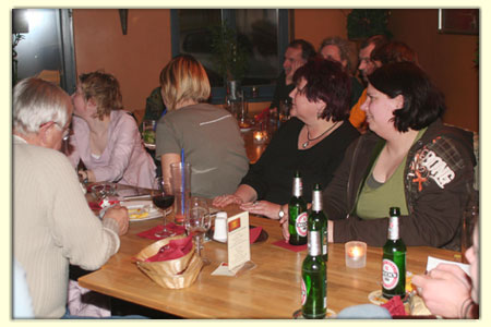 070217-liedermaching