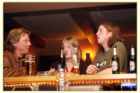 070217-liedermaching