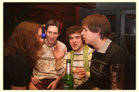 070217-liedermaching