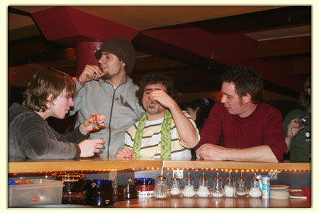 070217-liedermaching