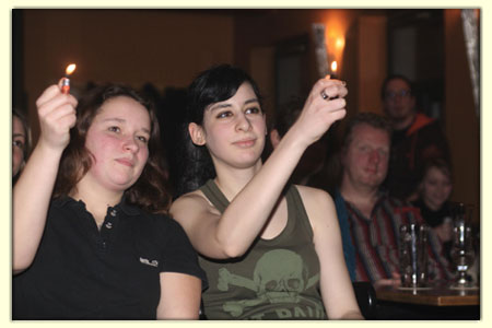 070217-liedermaching