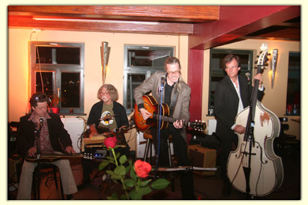 090423-one-trick-pony 