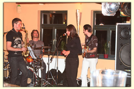 090528-weltempfaenger