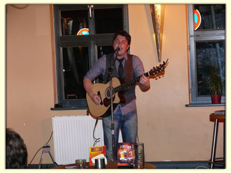 090827-falco-jaimi-faulkner