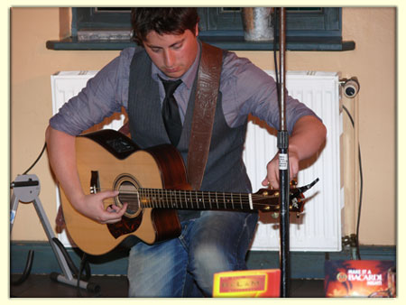 090827-falco-jaimi-faulkner