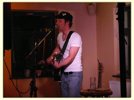 090827-falco-jaimi-faulkner