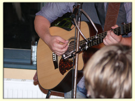 090827-falco-jaimi-faulkner