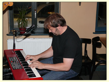 090917-billbrook-blues-band