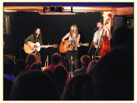 091008-madison-violet